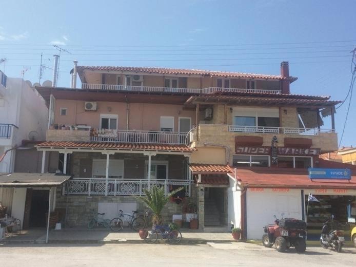 Hotel Dora Sarti Exterior foto